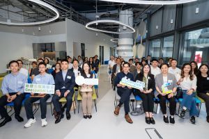 空間數據辦事處於五年前成立「地理空間實驗室」（Geospatial Lab）作平台，積極推動創科社群應用空間數據，至今上述實驗室已舉辦逾850場活動，吸引超過四萬人參與。