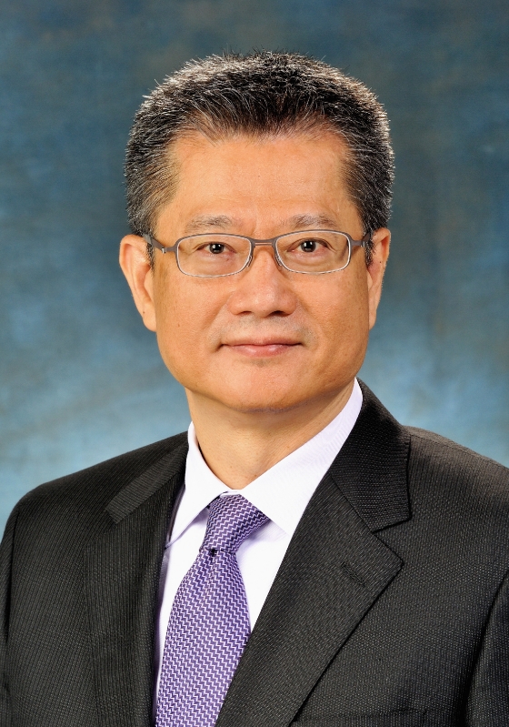 Mr Paul Chan Mo-po assumes the post of the Secretary for Development. (Image)
