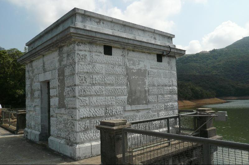 香港仔上水塘水掣房（一九三一）