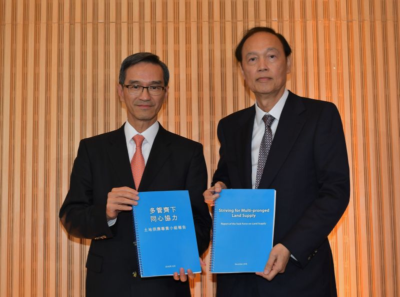 The Task Force on Land Supply Chairman, Mr Stanley Wong (left), and the Vice-chairman, Dr Greg Wong, today (December 31) announced the Task Force