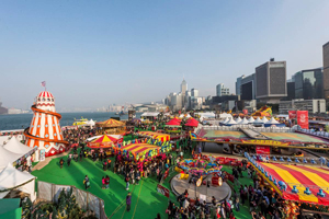 「欧陆嘉年华」给大家带来欢笑与刺激。