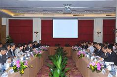 The Secretary for Development, Mrs Carrie Lam (fourth left), and the Executive Vice Mayor of the Shenzhen Municipal Government, Mr Lu Ruifeng (third right), convene the eighth meeting of the Hong Kong-Shenzhen Joint Task Force on Boundary District Development in Shenzhen today (May 7).