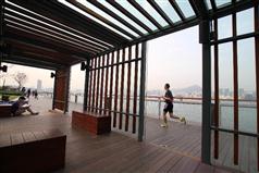 An arbour inside Quarry Bay Promenade.