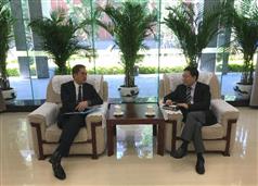 發展局局長黃偉綸今日（五月六日）展開北京的訪問行程。圖示黃偉綸（左）與國家國際發展合作署司長鋼會面。