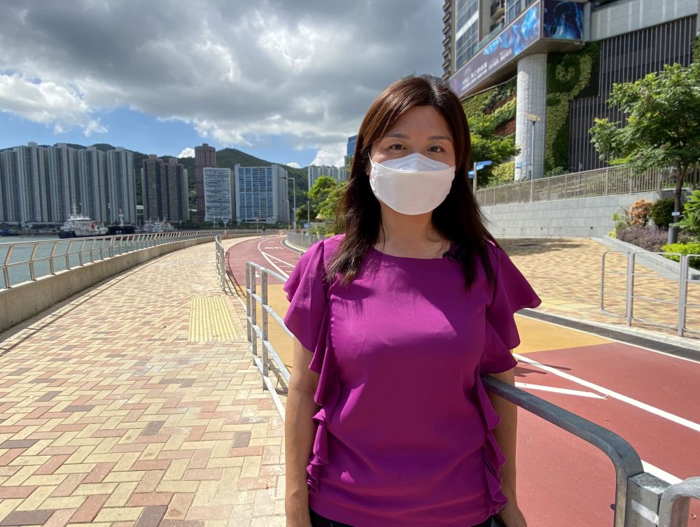 土拓署高级工程师邓可忻说，除了单车径外，工程团队还在单车径沿途兴建单车汇合中心、两个休息处、单车泊位等。