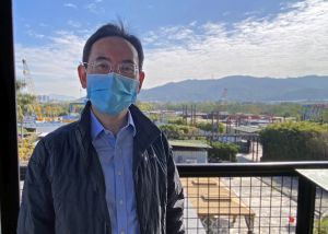 发展局副局长林智文表示，政府以「金钱补偿与协调服务并行」的政策方向，为受影响的业务经营者提供适切协助。