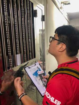 政府十多年前已委聘非政府机构（长者安居协会）向受强拍影响的旧楼小业主提供外展支援服务。（图片来源：长者安居协会）