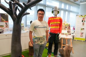香港高等教育科技学院（THEi高科院）园艺树艺及园境管理理学士二年级生潘颂驹表示，在四年的课程当中除书本上的知识，也会有实习机会及学习不同技能。