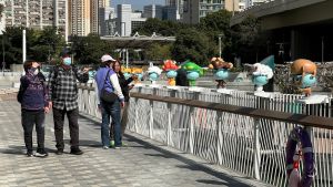 活化的翠屏河畔长廊已全面开放，期望能够成为观塘的新地标，以及充满活力的公共空间。