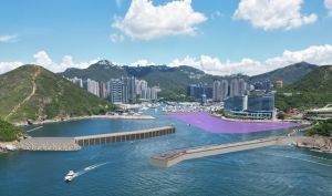 为配合香港未来游艇经济的发展，发展局正牵头推动前南丫石矿场、香港仔避风塘扩建部分及红磡站临海用地三个项目，预计将可合共提供约600个新游艇泊位。图示香港仔避风塘扩建部分构想图。