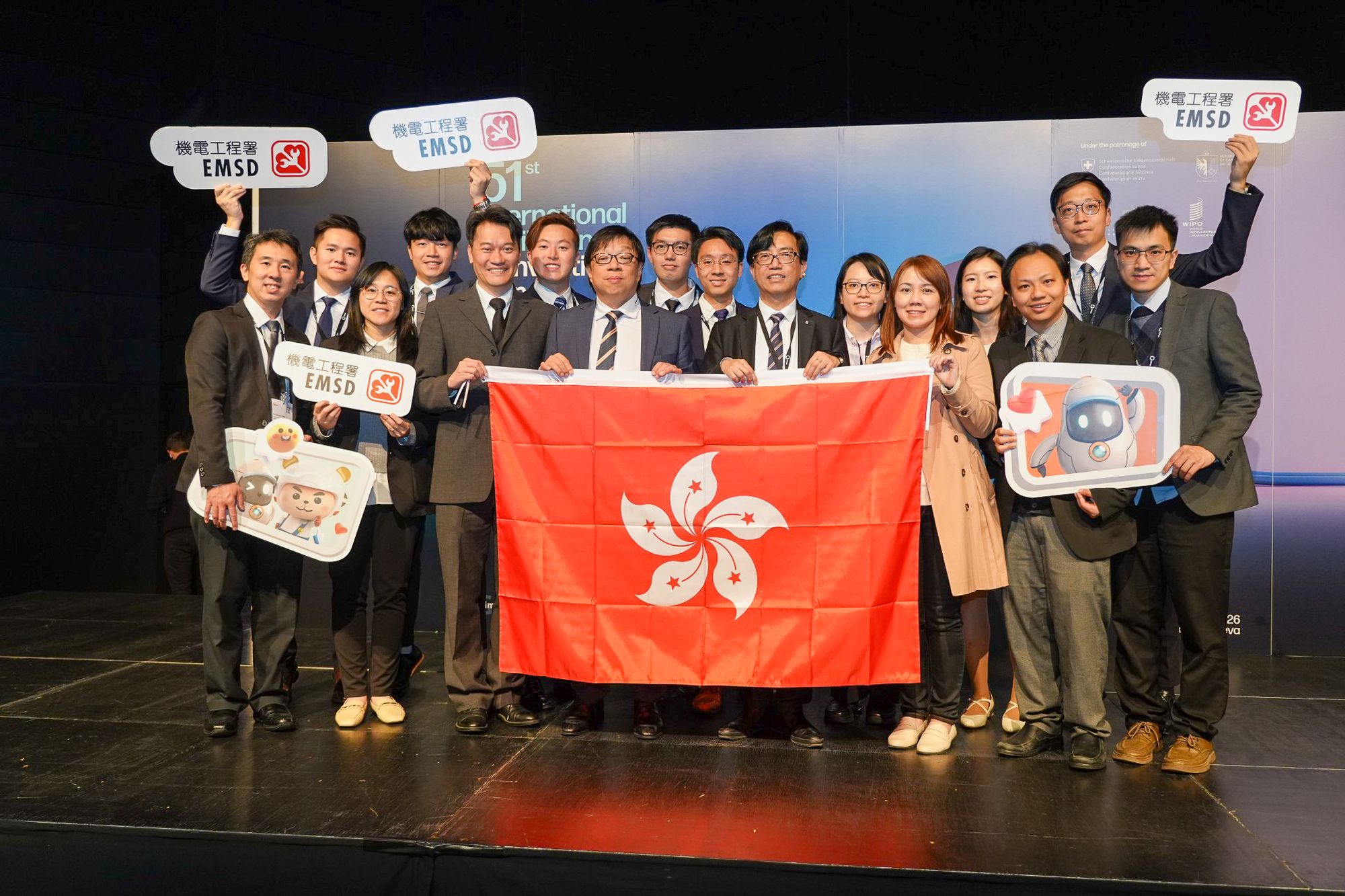 机电工程署团队于颁奖礼上合照。