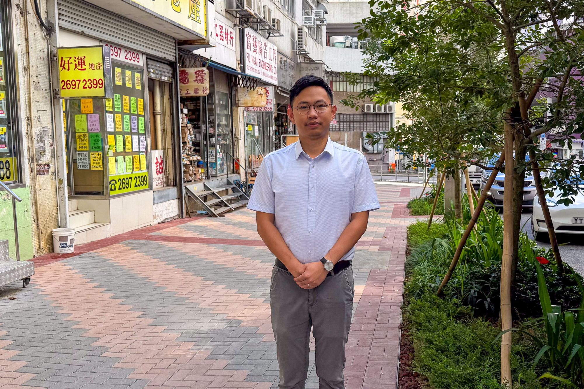 沙田区议员陈坛丹认为，沙田以至全港各区均存在不适合路旁种植的树木，因此支持改善措施，期望未来政府继续与区议会紧密沟通，提升行人安全。
