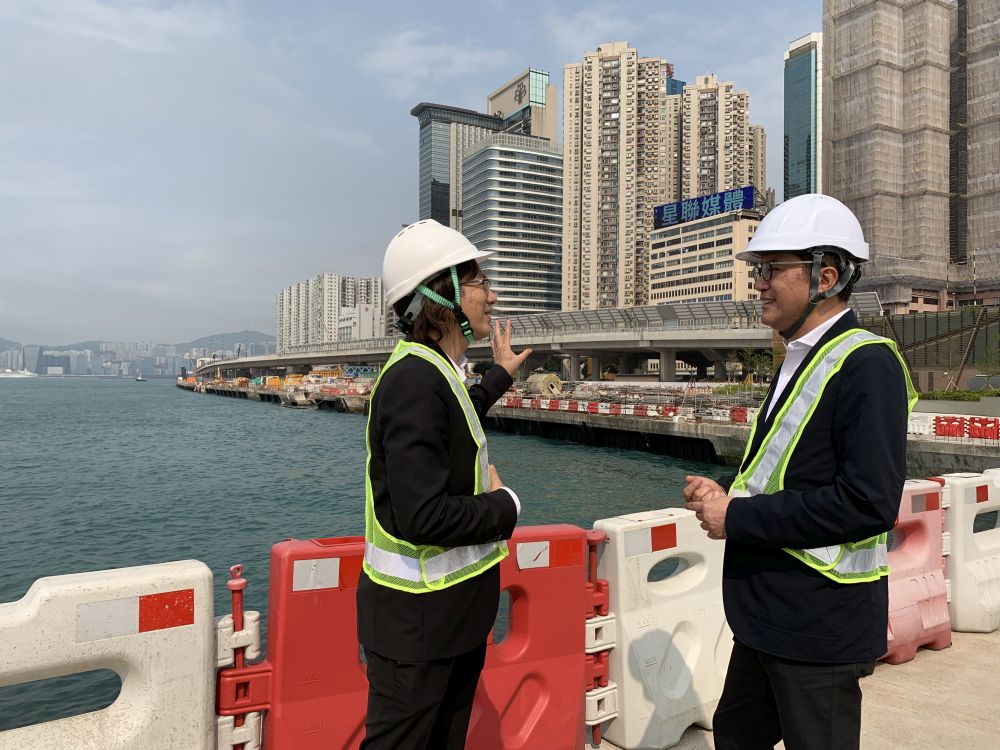 東區走廊行人板道是9個重點優化海濱項目中最早展開的項目，預計2021年開工，2025年完工。