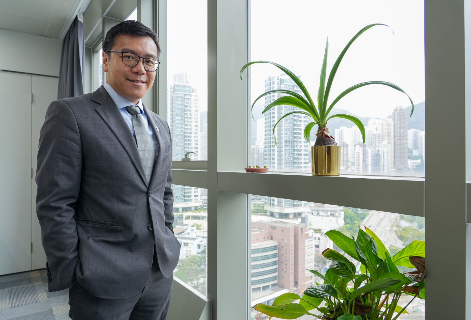 香港園境師學會會長陳元敬認為，香港在園境建築方面的發展近年非常蓬勃。