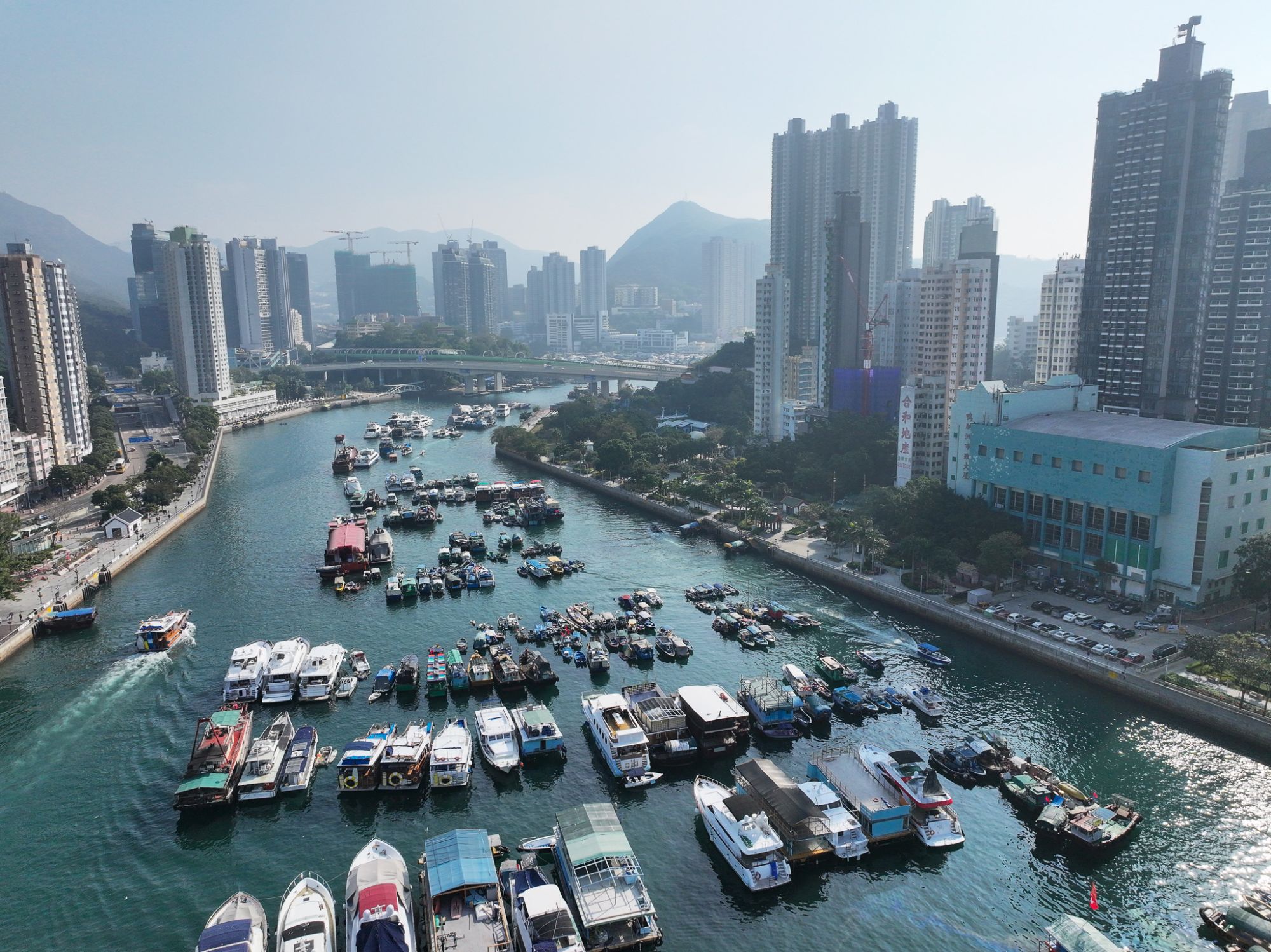 漁怡徑：認識漁民生活，發掘香港漁業文化和歷史。圖為香港仔避風塘。