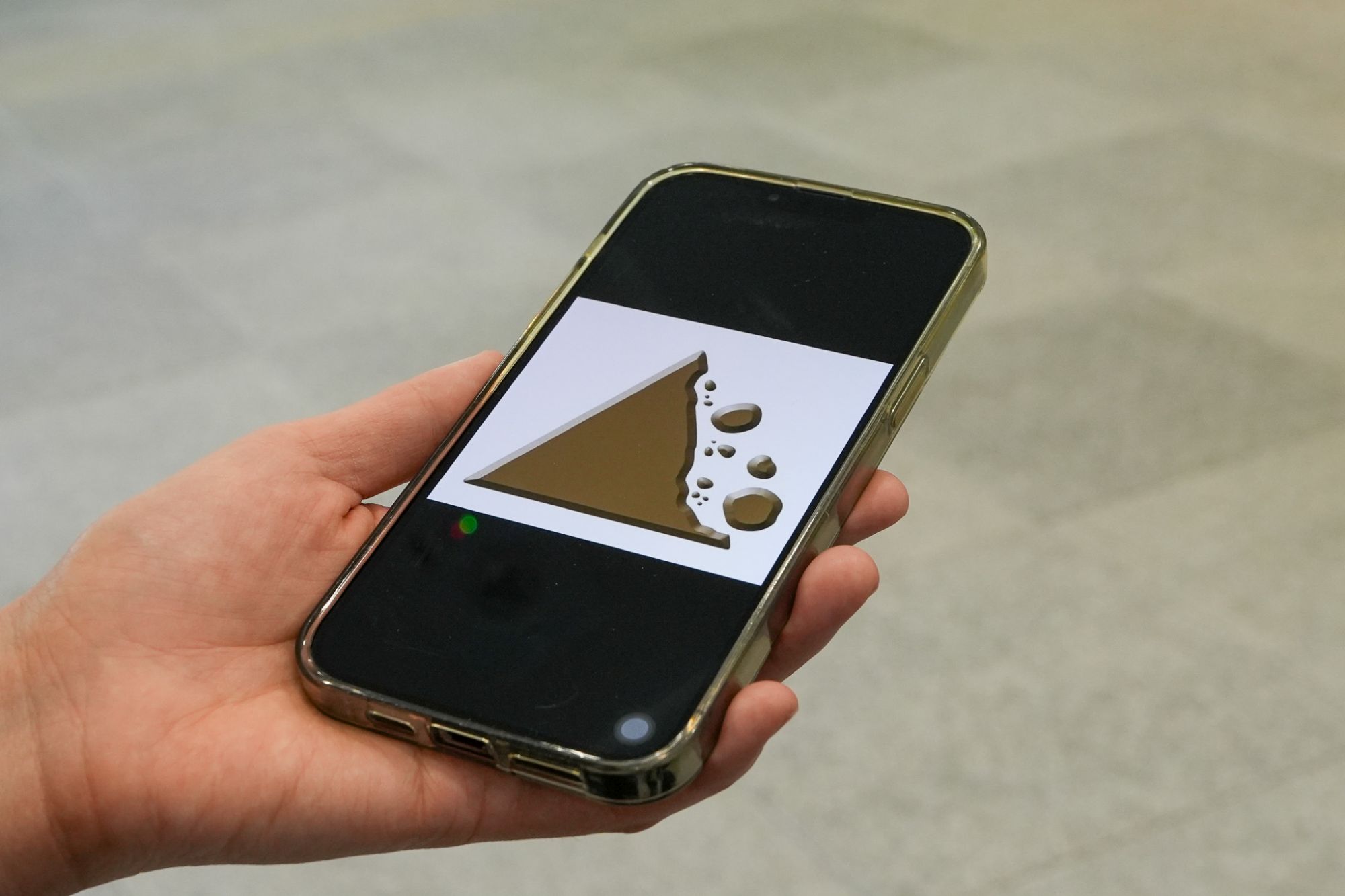 除「山泥傾瀉警告」，土力工程處去年更聯同天文台推出區域性「山泥傾瀉特別提示」，以加強預警。圖示「山泥傾瀉警告」。