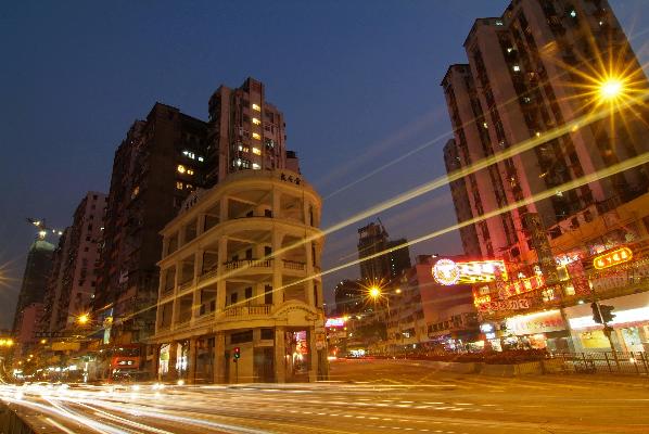 保育及活化歷史建築攝影比賽少年組季軍作品 － 雷生春。